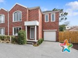 https://images.listonce.com.au/custom/160x/listings/512-14-bond-street-ringwood-vic-3134/561/01525561_img_12.jpg?yTZvcv8Zjo0