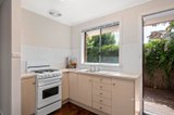 https://images.listonce.com.au/custom/160x/listings/512-gladstone-street-lilydale-vic-3140/032/01622032_img_03.jpg?jCOmLs6Ukls