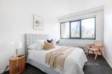 https://images.listonce.com.au/custom/160x/listings/512-kensington-road-south-yarra-vic-3141/986/01549986_img_07.jpg?OvZ0c_9ZxZQ