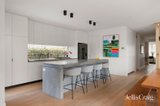 https://images.listonce.com.au/custom/160x/listings/512-new-street-brighton-vic-3186/087/01810087_img_09.jpg?UBbLCqKU4ks