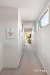 https://images.listonce.com.au/custom/160x/listings/512-new-street-brighton-vic-3186/087/01810087_img_24.jpg?SctF2gFhdxU