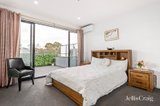 https://images.listonce.com.au/custom/160x/listings/512-red-hill-terrace-doncaster-east-vic-3109/572/01751572_img_04.jpg?upxndsOOYsI