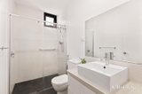 https://images.listonce.com.au/custom/160x/listings/512-red-hill-terrace-doncaster-east-vic-3109/572/01751572_img_07.jpg?_Nz6I0-cYAs