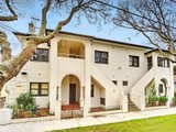 https://images.listonce.com.au/custom/160x/listings/512-shelley-street-elwood-vic-3184/258/01789258_img_01.jpg?BaEAWQOilyo