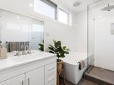 https://images.listonce.com.au/custom/160x/listings/5122-126-milton-parade-glen-iris-vic-3146/106/01975106_img_10.jpg?AiPGmcBPju0