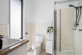 https://images.listonce.com.au/custom/160x/listings/513-liley-street-newport-vic-3015/496/01942496_img_10.jpg?HoSoK0_YsIQ