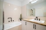 https://images.listonce.com.au/custom/160x/listings/513-liley-street-newport-vic-3015/783/01624783_img_03.jpg?jbHpU1dSAwg