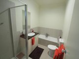 https://images.listonce.com.au/custom/160x/listings/513-peel-street-black-hill-vic-3350/844/01575844_img_06.jpg?jpya-mfgd9k