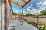 https://images.listonce.com.au/custom/160x/listings/5132-lebanon-street-strathmore-vic-3041/020/01971020_img_05.jpg?ivq9wqyKTU0