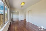 https://images.listonce.com.au/custom/160x/listings/5132-lebanon-street-strathmore-vic-3041/020/01971020_img_06.jpg?ok7oyLPUaiY
