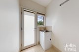https://images.listonce.com.au/custom/160x/listings/5132-lebanon-street-strathmore-vic-3041/020/01971020_img_09.jpg?-KPkOQ1zhA4