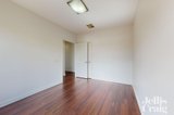 https://images.listonce.com.au/custom/160x/listings/5132-lebanon-street-strathmore-vic-3041/020/01971020_img_11.jpg?zrNTN0ivAwQ