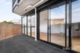 https://images.listonce.com.au/custom/160x/listings/5136-douglas-parade-williamstown-vic-3016/783/01768783_img_07.jpg?Xti3ni6MD7g
