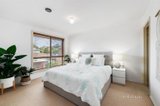 https://images.listonce.com.au/custom/160x/listings/5139-heatherdale-road-vermont-vic-3133/373/01146373_img_06.jpg?yDf2Zl90ie4