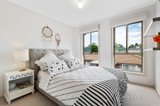 https://images.listonce.com.au/custom/160x/listings/5139-heatherdale-road-vermont-vic-3133/373/01146373_img_07.jpg?4dVXK0xdkcY