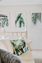 https://images.listonce.com.au/custom/160x/listings/5139-heatherdale-road-vermont-vic-3133/373/01146373_img_11.jpg?ACj0ZqEk0P8