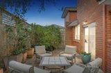 https://images.listonce.com.au/custom/160x/listings/5139-heatherdale-road-vermont-vic-3133/373/01146373_img_12.jpg?1IjxxI_sSag