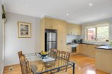 https://images.listonce.com.au/custom/160x/listings/514-fernside-avenue-briar-hill-vic-3088/288/00758288_img_02.jpg?ri2nqbpoRyk