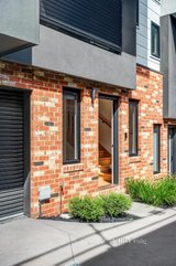 https://images.listonce.com.au/custom/160x/listings/514-irvine-crescent-brunswick-west-vic-3055/162/01599162_img_02.jpg?xzhPFora8RE