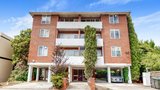 https://images.listonce.com.au/custom/160x/listings/514-may-road-toorak-vic-3142/035/01902035_img_05.jpg?an4AXulFzZY