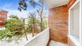 https://images.listonce.com.au/custom/160x/listings/514-may-road-toorak-vic-3142/035/01902035_img_06.jpg?DOB5_rN6pq8
