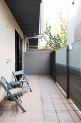 https://images.listonce.com.au/custom/160x/listings/514-napier-street-fitzroy-north-vic-3068/403/01130403_img_17.jpg?a02_E-XbfEk