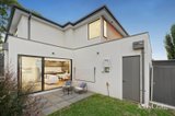 https://images.listonce.com.au/custom/160x/listings/514-roselea-street-box-hill-north-vic-3129/835/01881835_img_11.jpg?Zzdtw2UZkms