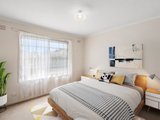 https://images.listonce.com.au/custom/160x/listings/5147-roslyn-road-belmont-vic-3216/331/01552331_img_03.jpg?dWZmPbd9Lk4