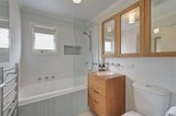 https://images.listonce.com.au/custom/160x/listings/515-17-laburnum-street-blackburn-vic-3130/258/01748258_img_06.jpg?fGN8N_2zNyI