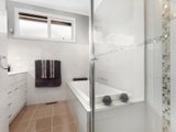 https://images.listonce.com.au/custom/160x/listings/515-lemon-road-balwyn-north-vic-3104/318/01684318_img_06.jpg?fTSOJ7AIDs8