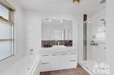 https://images.listonce.com.au/custom/160x/listings/516-bignell-street-flemington-vic-3031/597/01933597_img_04.jpg?Wu5NX-mOKj8