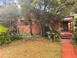 https://images.listonce.com.au/custom/160x/listings/516-florence-street-blackburn-vic-3130/154/01460154_img_01.jpg?gPLAL4Ho1M8