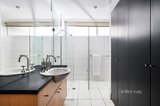 https://images.listonce.com.au/custom/160x/listings/516-rae-street-fitzroy-north-vic-3068/807/01184807_img_08.jpg?v3NV4CbdhpQ