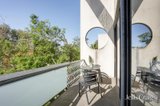 https://images.listonce.com.au/custom/160x/listings/516-st-leonards-avenue-st-kilda-vic-3182/824/01823824_img_09.jpg?e1n9WjCdVkY