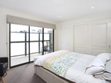 https://images.listonce.com.au/custom/160x/listings/5169-mason-street-newport-vic-3015/614/01202614_img_09.jpg?yLH8JopbSfk