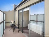 https://images.listonce.com.au/custom/160x/listings/5169-mason-street-newport-vic-3015/614/01202614_img_12.jpg?EwutCOi0hIE