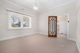 https://images.listonce.com.au/custom/160x/listings/517-barkly-street-golden-point-vic-3350/155/00987155_img_08.jpg?sSaFGG-RzNE