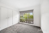 https://images.listonce.com.au/custom/160x/listings/517-burnbank-street-lake-wendouree-vic-3350/260/01821260_img_02.jpg?VTorDp_9pqs