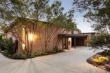 https://images.listonce.com.au/custom/160x/listings/517-sorrett-avenue-malvern-vic-3144/230/01950230_img_01.jpg?MuJbCmp0sow