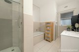 https://images.listonce.com.au/custom/160x/listings/5173-glen-huntly-road-elwood-vic-3184/367/01793367_img_09.jpg?1v1OEPl9_0s