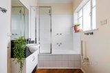 https://images.listonce.com.au/custom/160x/listings/518-abbotsford-street-abbotsford-vic-3067/810/01328810_img_07.jpg?ZcKETZYBaHw