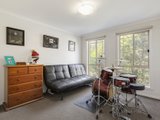 https://images.listonce.com.au/custom/160x/listings/518-anama-street-greensborough-vic-3088/011/00702011_img_09.jpg?09MH9Rk2G5w