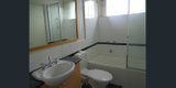 https://images.listonce.com.au/custom/160x/listings/518-kensington-road-south-yarra-vic-3141/115/01819115_img_05.jpg?HatOUJNR-_8