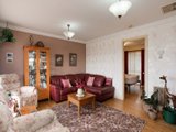 https://images.listonce.com.au/custom/160x/listings/518-russell-avenue-mooroolbark-vic-3138/474/01524474_img_03.jpg?cXN1XJBYOEk