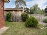 https://images.listonce.com.au/custom/160x/listings/518-russell-avenue-mooroolbark-vic-3138/474/01524474_img_15.jpg?R1xhWYLZY98