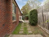 https://images.listonce.com.au/custom/160x/listings/518-russell-avenue-mooroolbark-vic-3138/474/01524474_img_17.jpg?AC150UZ7qJs