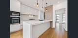 https://images.listonce.com.au/custom/160x/listings/5185-victoria-avenue-albert-park-vic-3206/935/01915935_img_06.jpg?LMeX3gAtsfg