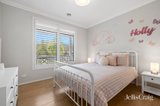 https://images.listonce.com.au/custom/160x/listings/51871-mount-macedon-road-woodend-vic-3442/066/01877066_img_16.jpg?kzlcNEh3fU4
