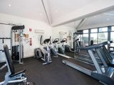 https://images.listonce.com.au/custom/160x/listings/5188-park-street-south-melbourne-vic-3205/178/01087178_img_09.jpg?xPuSpjIaEdo