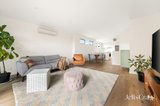 https://images.listonce.com.au/custom/160x/listings/519-reeve-court-cheltenham-vic-3192/889/01844889_img_04.jpg?CriS-RiZfi0